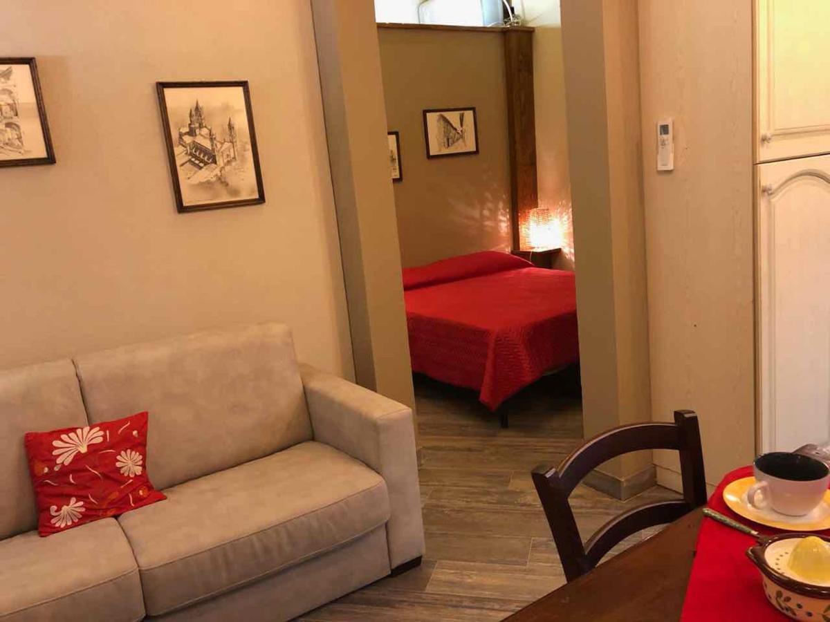 Lovely Apartments Barra Di Ferro Centro Storico Кунео Екстериор снимка