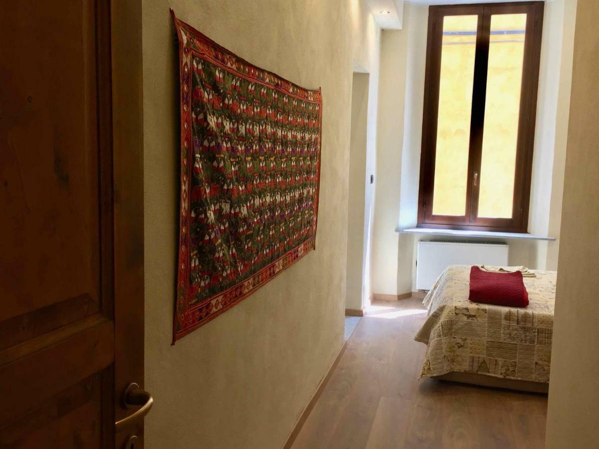 Lovely Apartments Barra Di Ferro Centro Storico Кунео Екстериор снимка