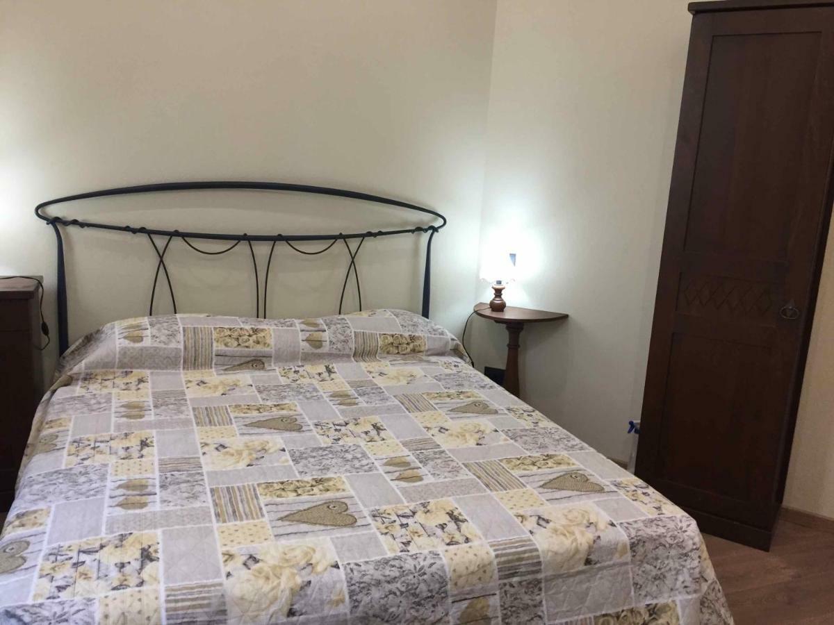 Lovely Apartments Barra Di Ferro Centro Storico Кунео Екстериор снимка