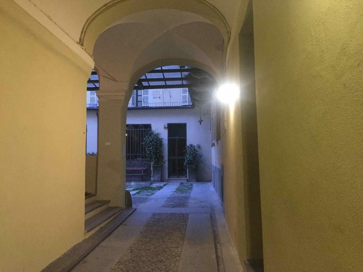 Lovely Apartments Barra Di Ferro Centro Storico Кунео Екстериор снимка